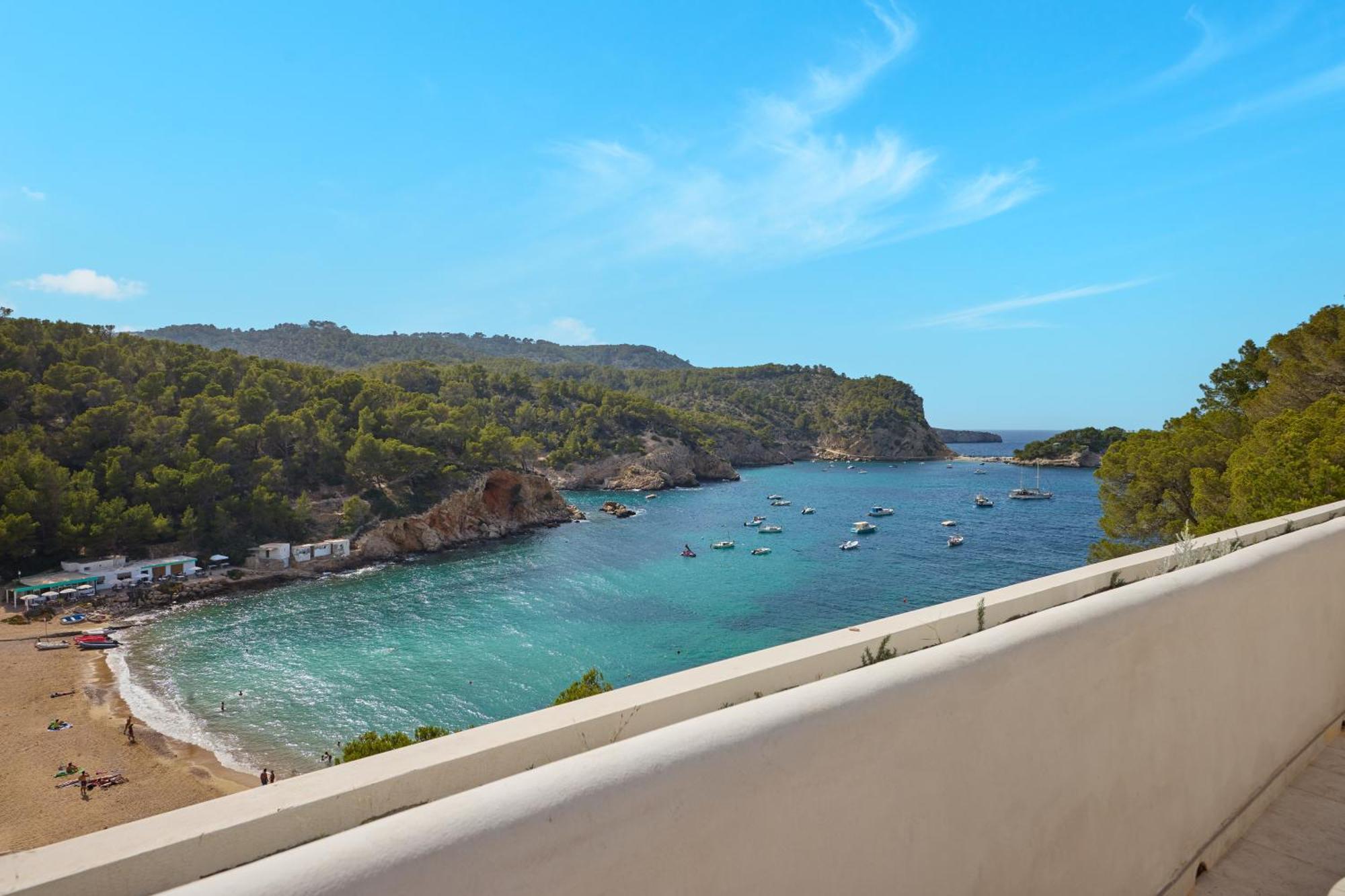 Cala San Miguel Ibiza Resort, Adults Only, Curio Collection By Hilton Port de Sant Miguel 外观 照片