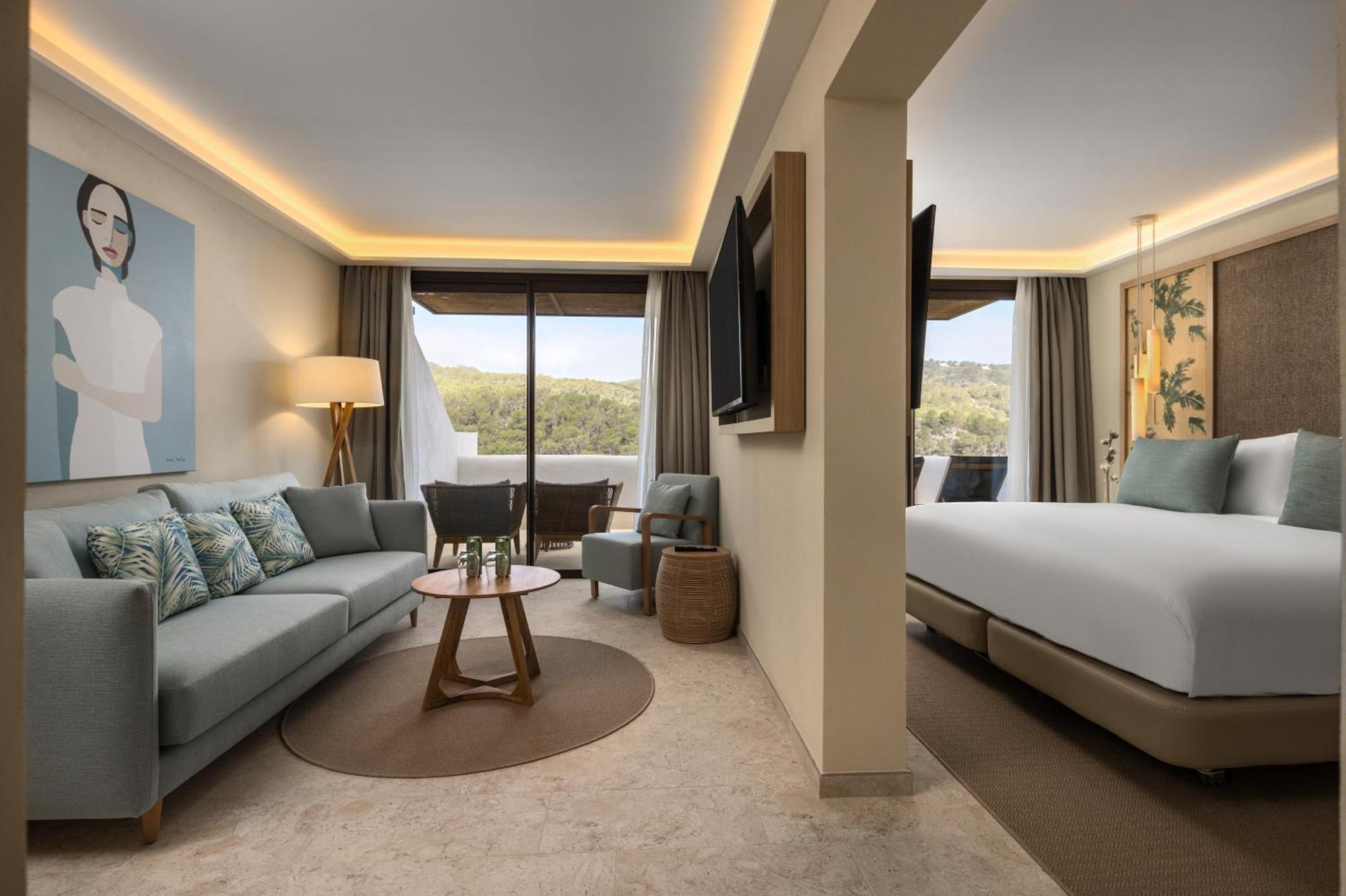 Cala San Miguel Ibiza Resort, Adults Only, Curio Collection By Hilton Port de Sant Miguel 外观 照片