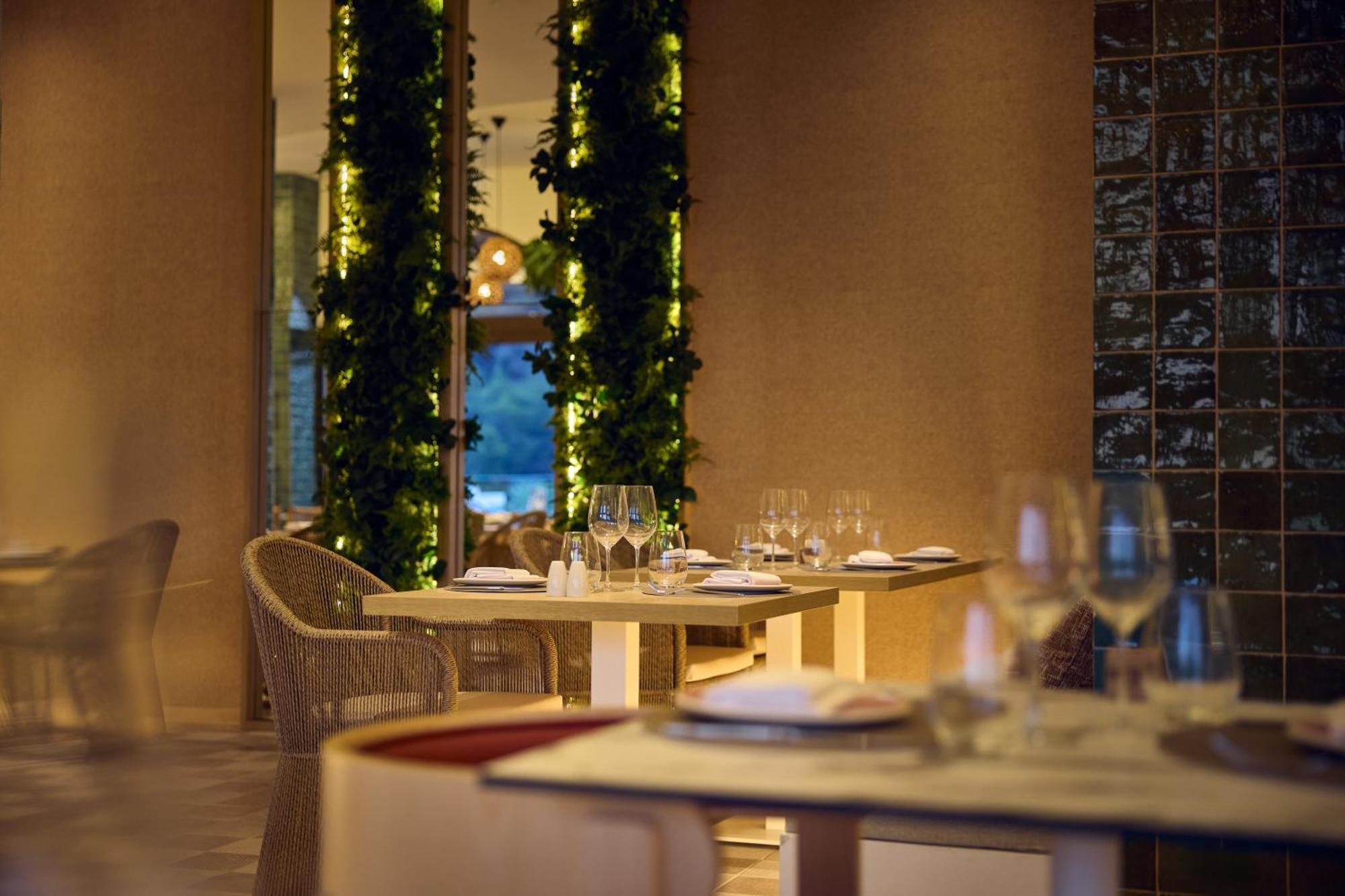 Cala San Miguel Ibiza Resort, Adults Only, Curio Collection By Hilton Port de Sant Miguel 外观 照片